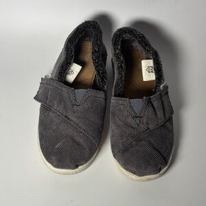 Toms Kids Gray Slip-On shoes
